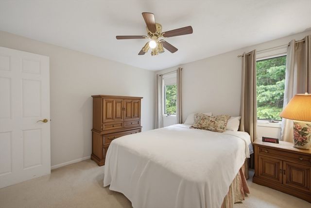 14 Shoreline Dr, Foxboro, MA 02035