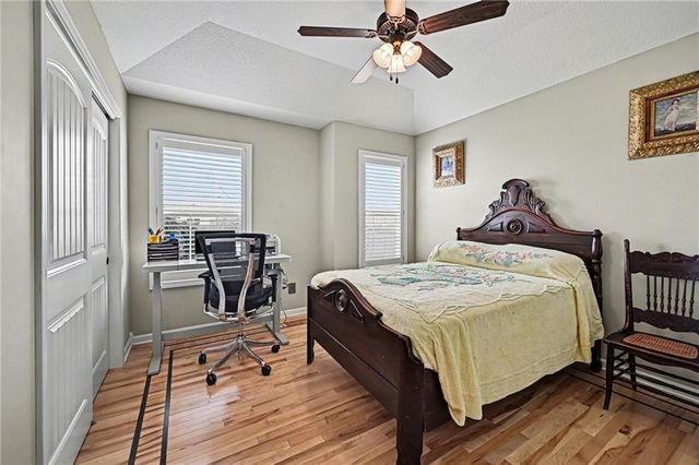 17702 Greyhawke Ridge, Smithville, MO 64089