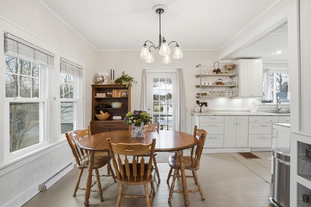 123 Elmwood Place, Crown Point, IN 46307