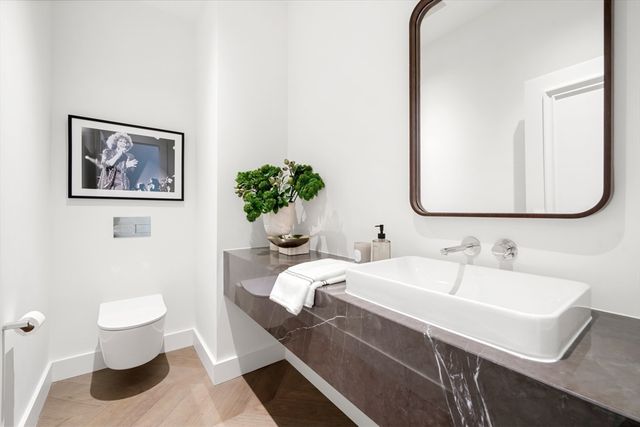 260-262 Commonwealth Avenue 1A, Boston, MA 02116