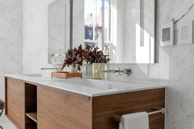 260-262 Commonwealth Avenue 1A, Boston, MA 02116