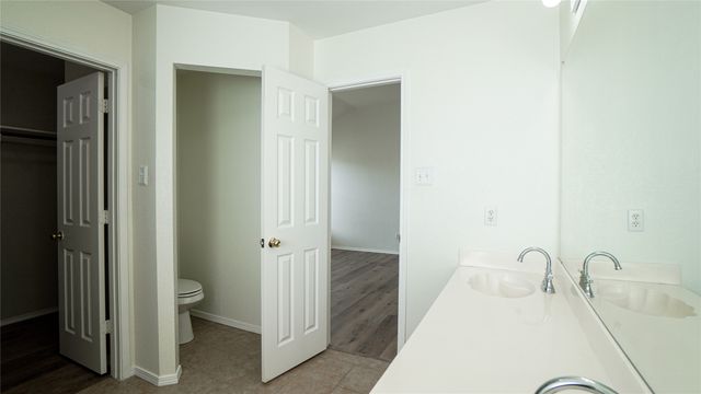 3124 Creekside Drive, Sachse, TX 75048