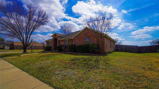 3124 Creekside Drive, Sachse, TX 75048