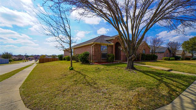 3124 Creekside Drive, Sachse, TX 75048