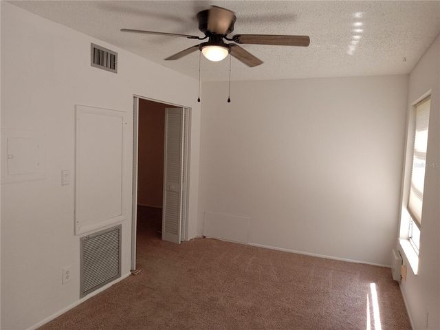 2427 RHODESIAN DRIVE 11, Clearwater, FL 33763