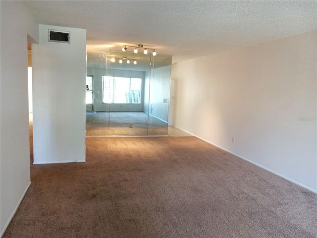 2427 RHODESIAN DRIVE 11, Clearwater, FL 33763