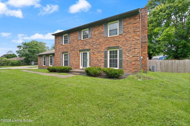 2601 Stony Brook Dr, Louisville, KY 40220