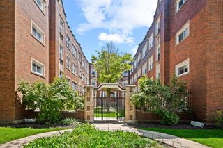 4427 N Lawndale Avenue 1B, Chicago, IL 60625