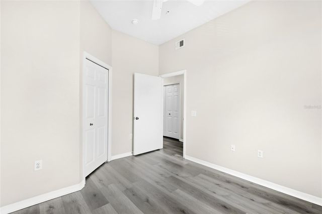 5160 NORTHRIDGE ROAD 301, Sarasota, FL 34238