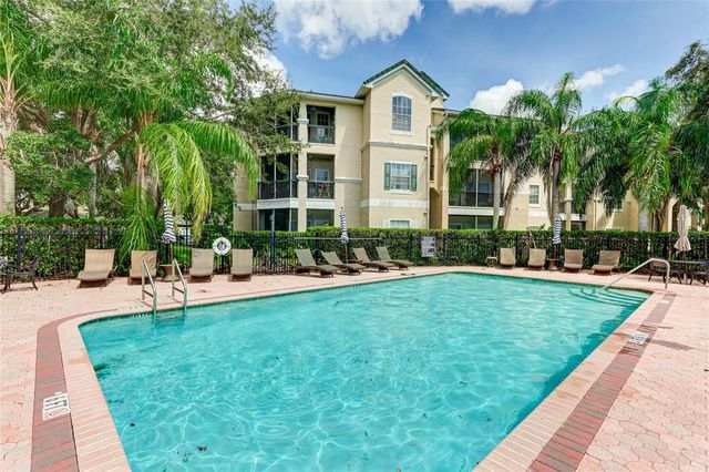 5160 NORTHRIDGE ROAD 301, Sarasota, FL 34238
