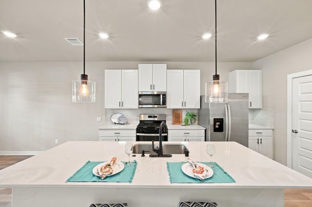 639 Salt Marsh Trail, Kemah, TX 77565