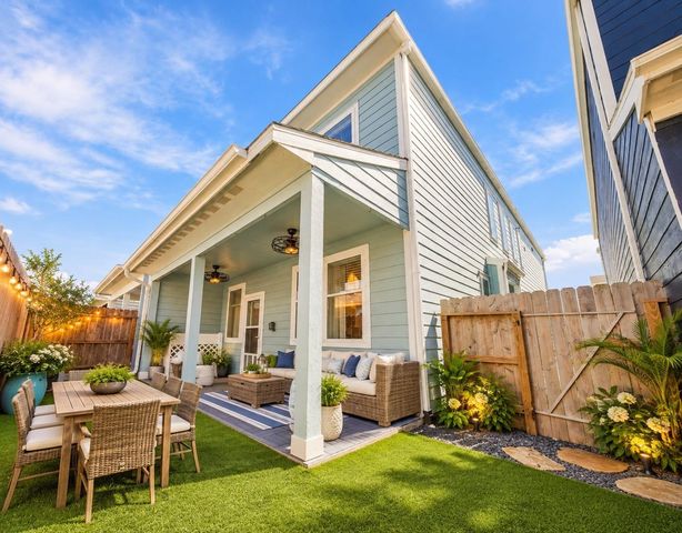 639 Salt Marsh Trail, Kemah, TX 77565