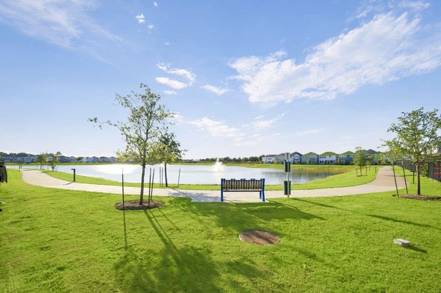 639 Salt Marsh Trail, Kemah, TX 77565
