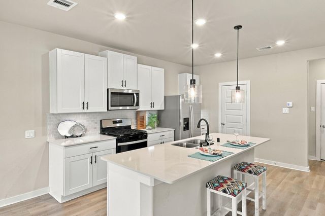 639 Salt Marsh Trail, Kemah, TX 77565