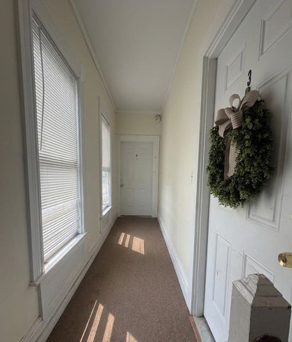 34 Myrtle Street, Hillsborough, NH 03244