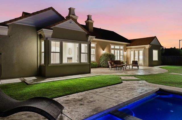 2005 Alicante Place, Morgan Hill, CA 95037