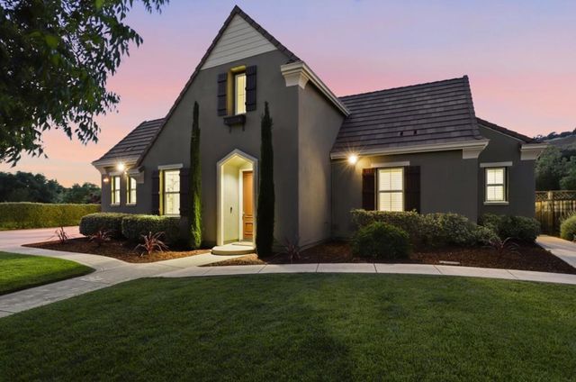 2005 Alicante Place, Morgan Hill, CA 95037