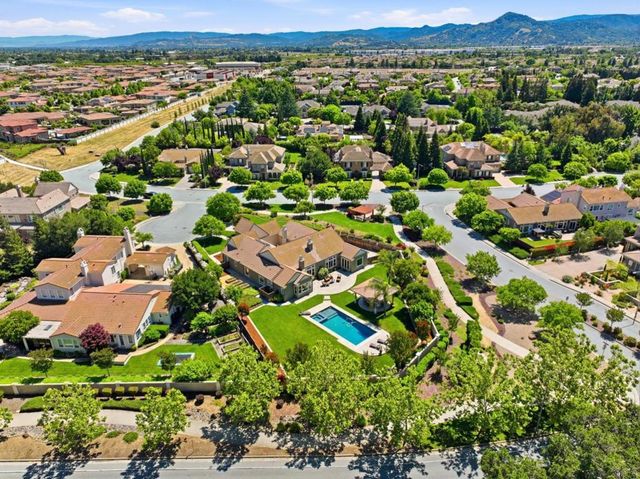 2005 Alicante Place, Morgan Hill, CA 95037