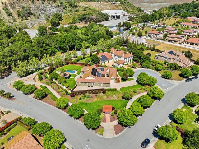2005 Alicante Place, Morgan Hill, CA 95037