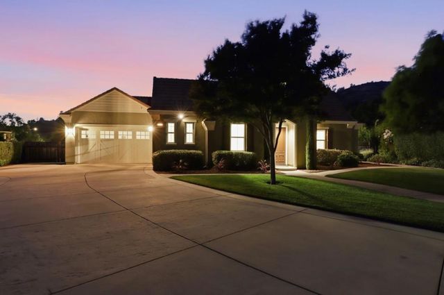 2005 Alicante Place, Morgan Hill, CA 95037