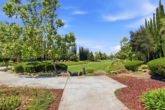 2005 Alicante Place, Morgan Hill, CA 95037