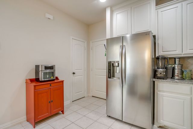 3923 Cascade Sky Drive, Arlington, TX 76005