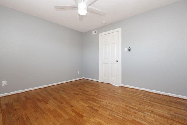 2919 Wentworth Street D, Houston, TX 77004