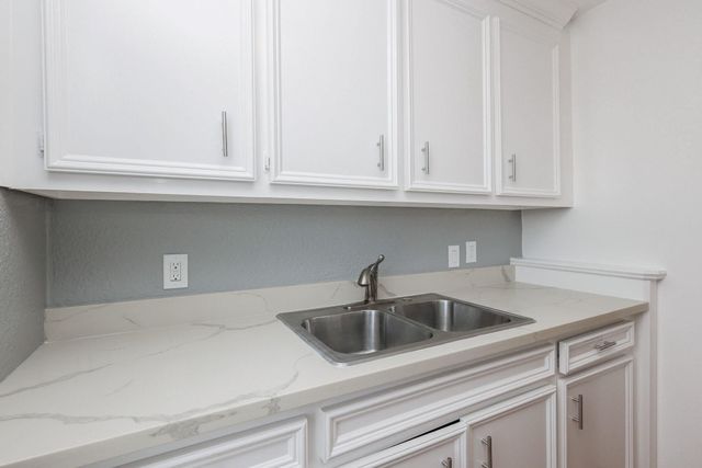 2919 Wentworth Street D, Houston, TX 77004