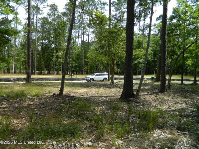 6415 Maluhia Drive, Diamondhead, MS 39525