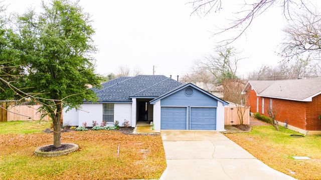 108 Cottonwood DR, Hutto, TX 78634