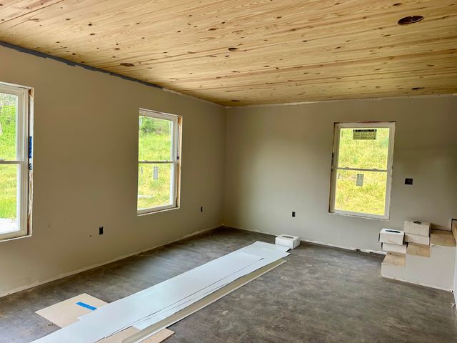 117 Apple Valley Way Lot 6, East Bernstadt, KY 40729