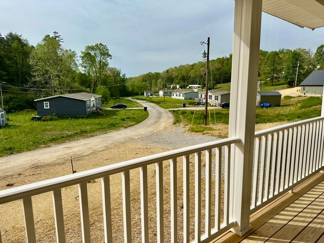 117 Apple Valley Way Lot 6, East Bernstadt, KY 40729