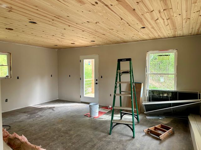 117 Apple Valley Way Lot 6, East Bernstadt, KY 40729