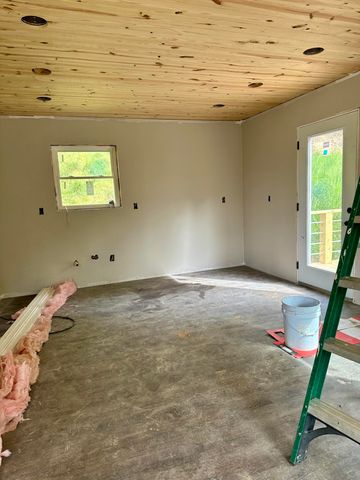 117 Apple Valley Way Lot 6, East Bernstadt, KY 40729