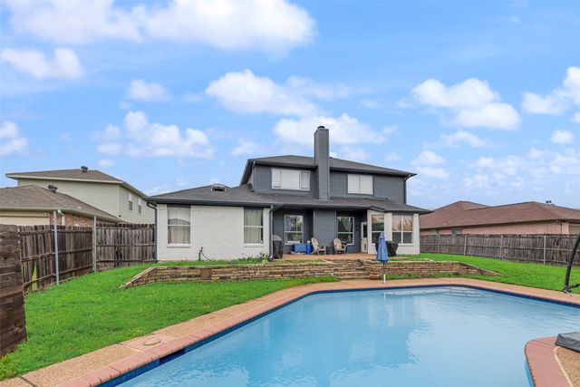3901 Mitchell Court, Sachse, TX 75048