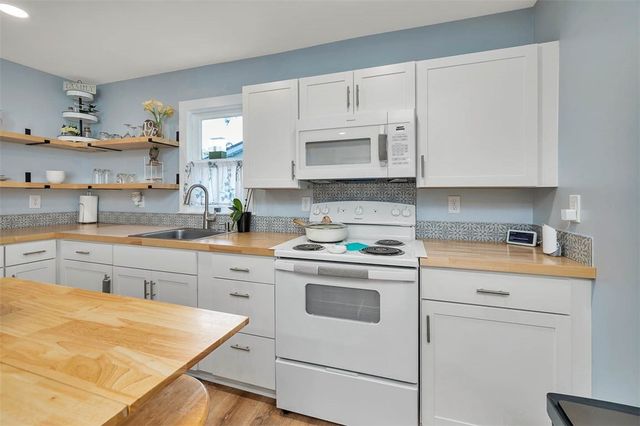 2329 Reynolds Street, Brunswick, GA 31520