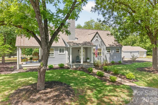 581 Hicks Creek Road, Troutman, NC 28166