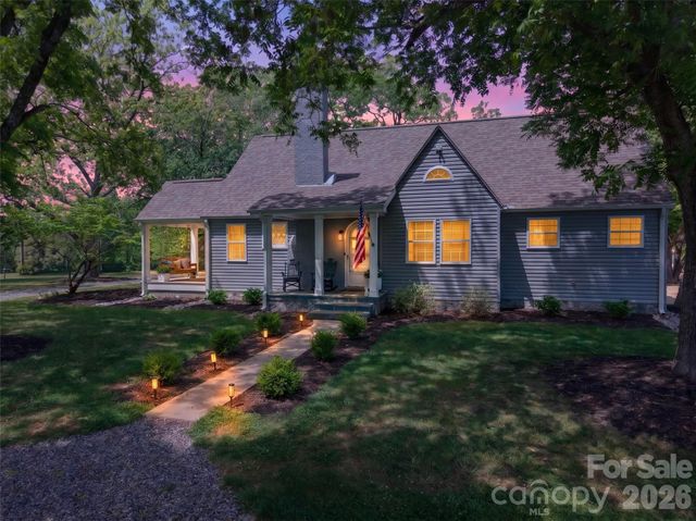 581 Hicks Creek Road, Troutman, NC 28166