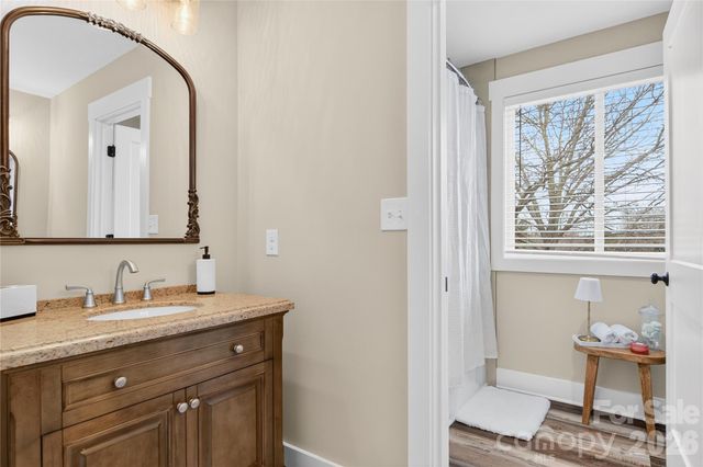 581 Hicks Creek Road, Troutman, NC 28166
