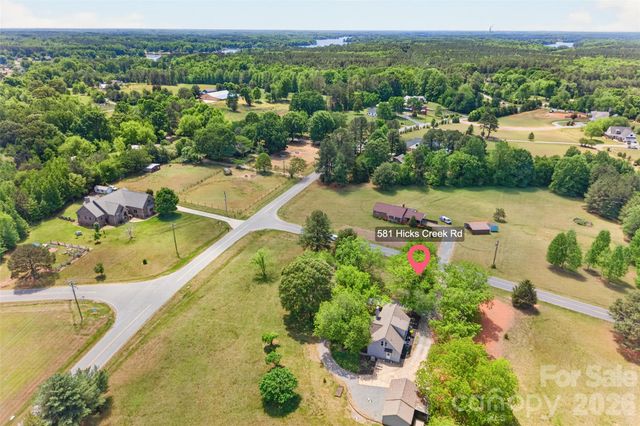 581 Hicks Creek Road, Troutman, NC 28166