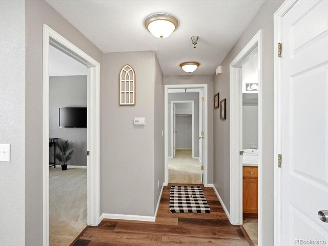 2575 S Syracuse Way H202, Denver, CO 80231