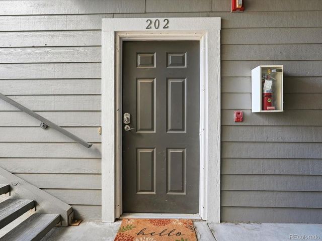 2575 S Syracuse Way H202, Denver, CO 80231