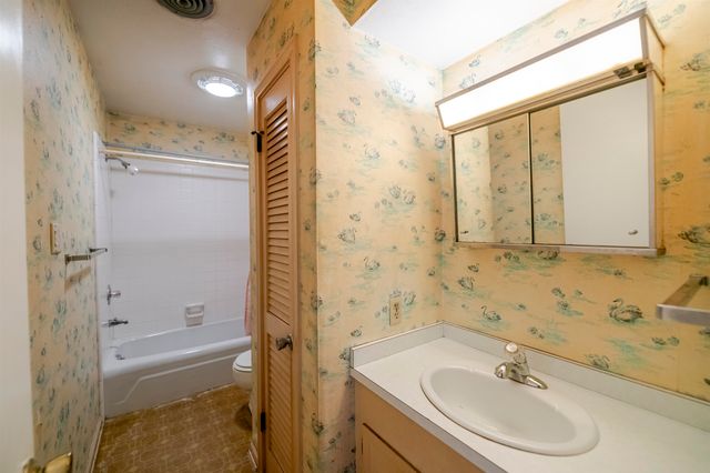 600 Oaklawn Dr, Houma, LA 70363