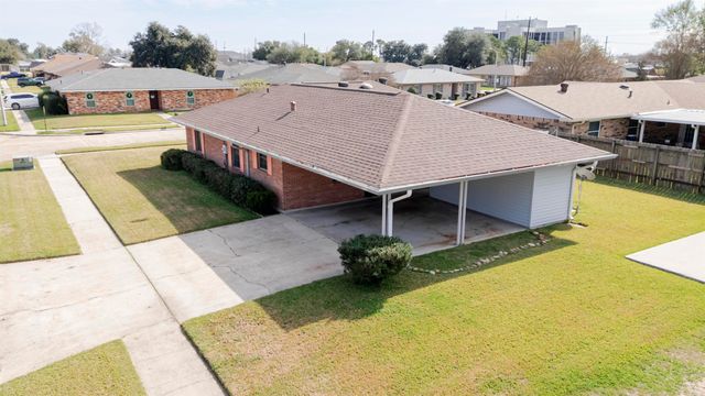 600 Oaklawn Dr, Houma, LA 70363