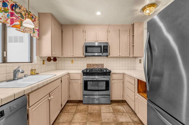 250 Forest Ridge Road 67, Monterey, CA 93940