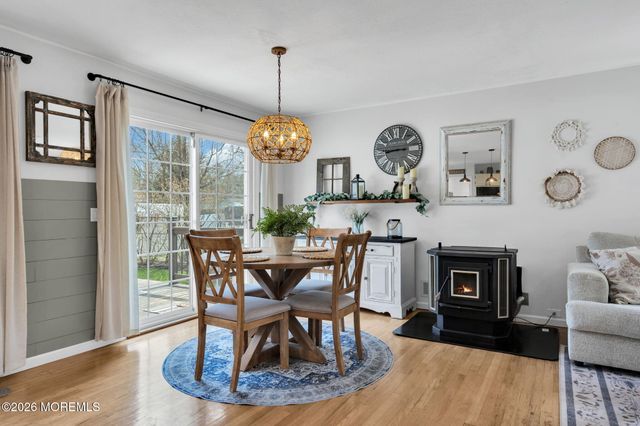 7 Chestnut Street, Jackson, NJ 08527