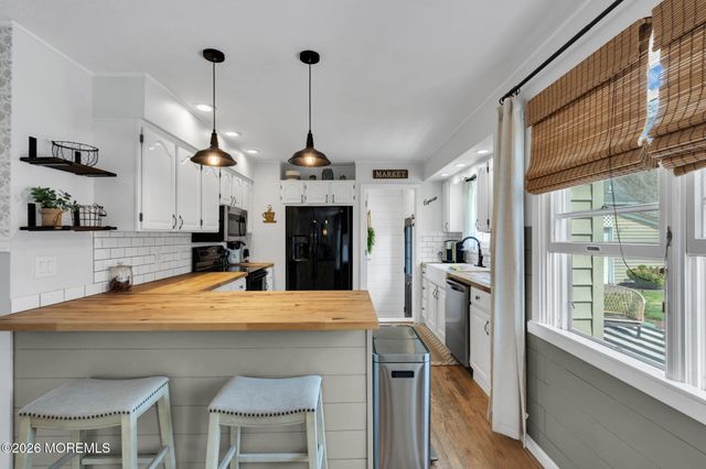 7 Chestnut Street, Jackson, NJ 08527