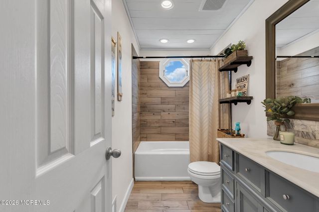 7 Chestnut Street, Jackson, NJ 08527