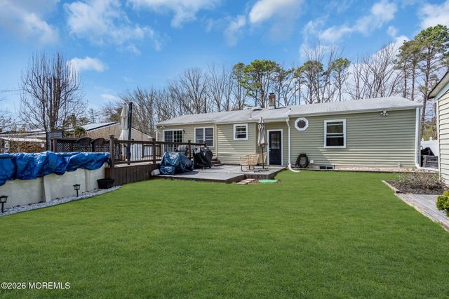 7 Chestnut Street, Jackson, NJ 08527