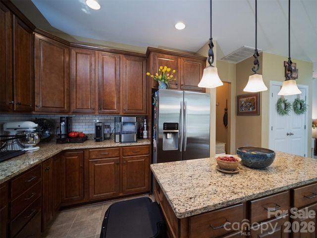 172 Tom Sawyer Lane 181, Mount Holly, NC 28120